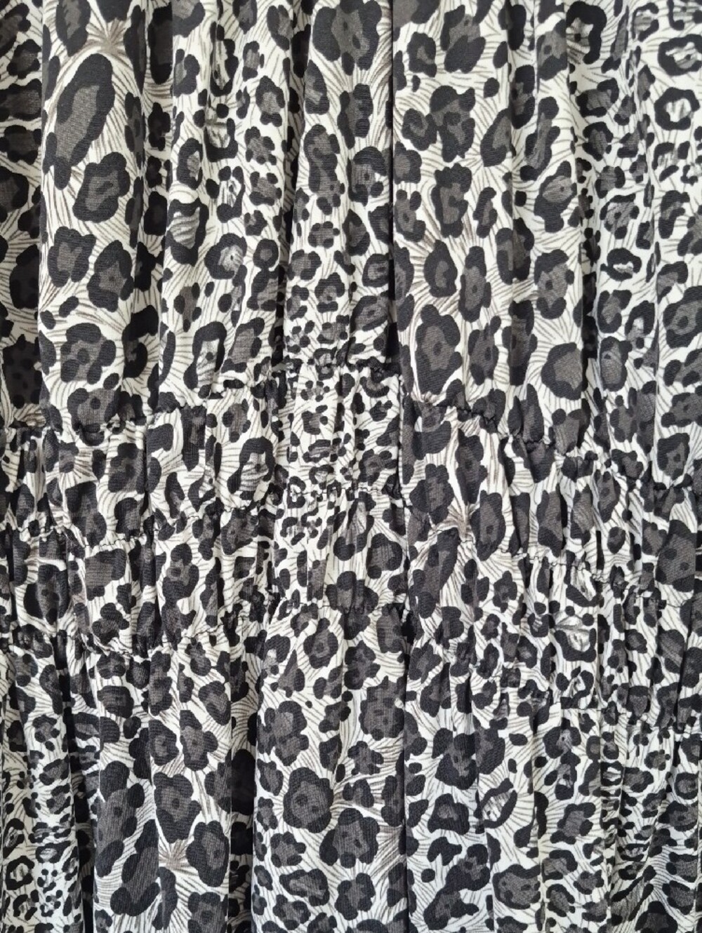 Black & White Leopard Print Ruffle Tunic - Picture 3 of 8